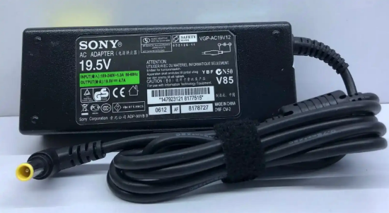 تصویر  شارژرلپ تاپ سونی اورجینال سر زرد مدل SO ورودی 100-240 خروجی 19.5V4.74 سایز 6.5*4.4